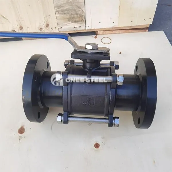 Карбонски челик 3- комад кугличног вентила